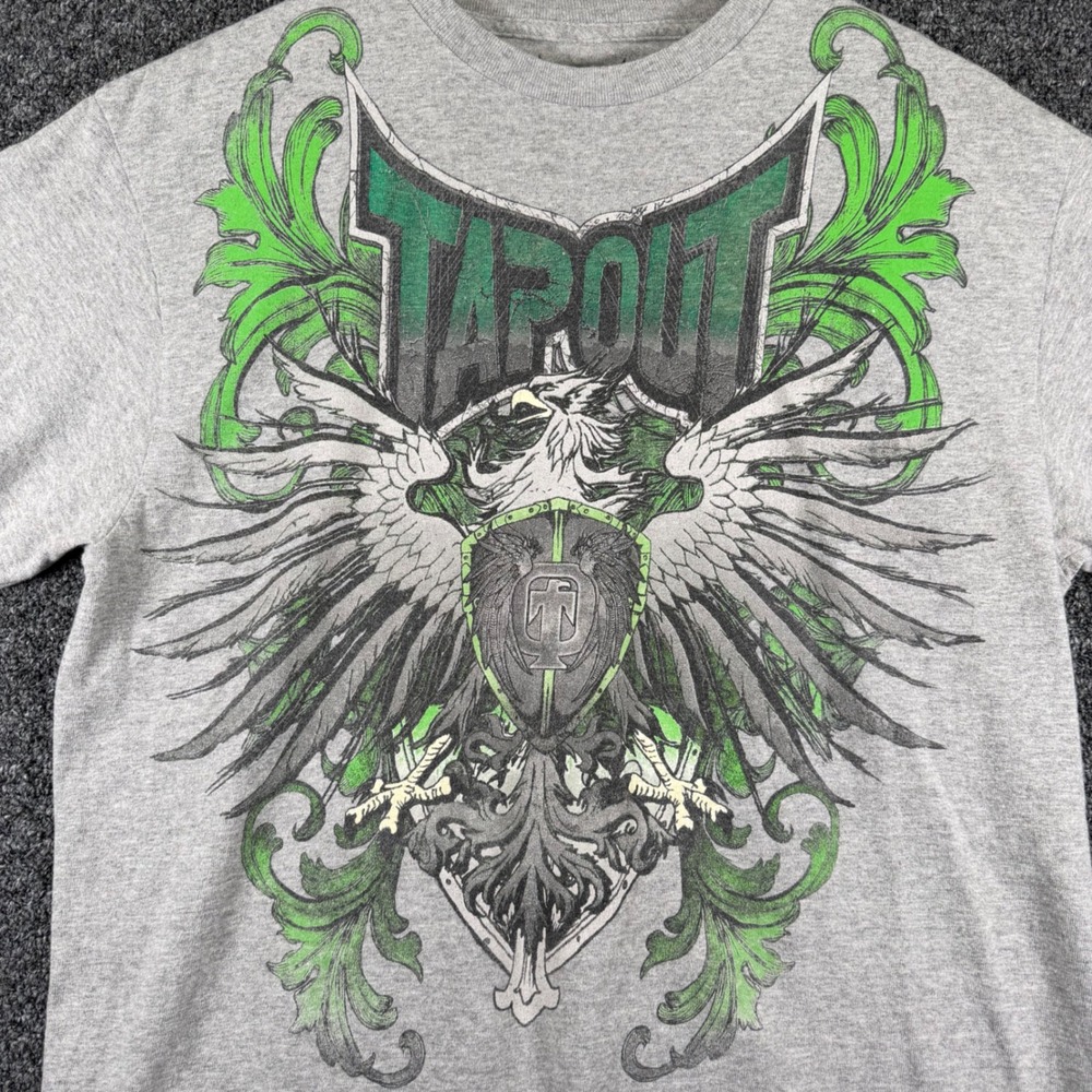 Tapout Mens Graphic T-Shirt Gray Eagle Shield MMA Simply Believe Size L